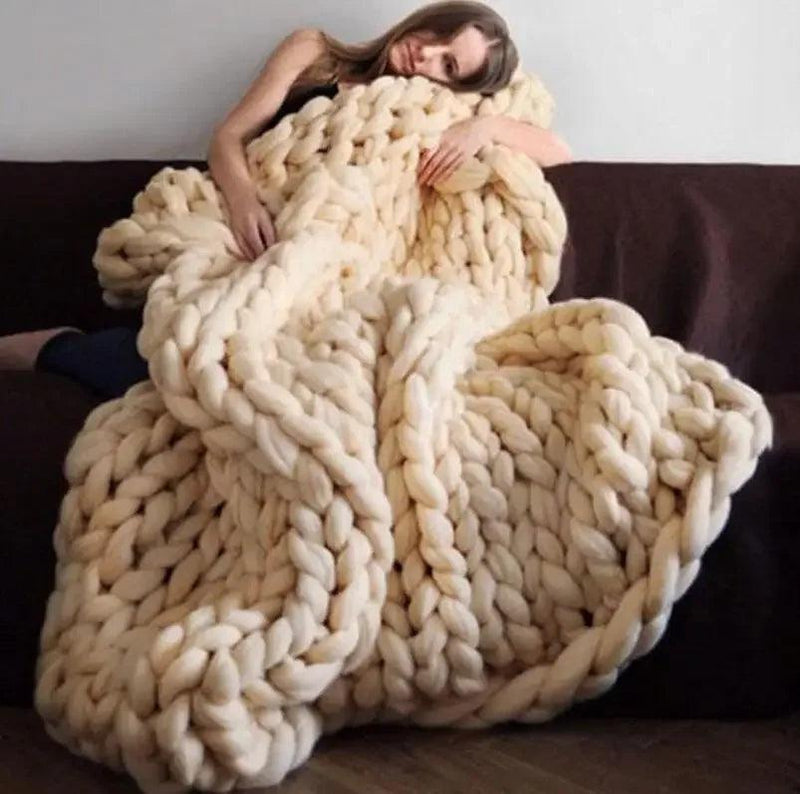 Luxury Heavyweight Thick-Knitted Blanket