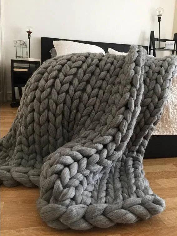 Luxury Heavyweight Thick-Knitted Blanket