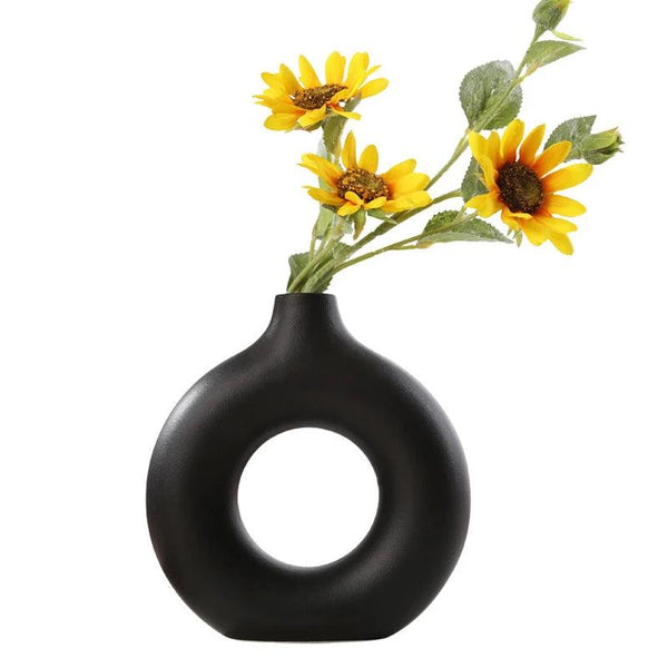 Nordic Doughnut Vase