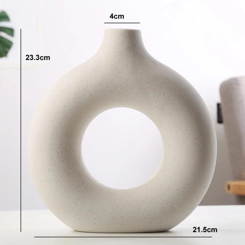 Nordic Doughnut Vase