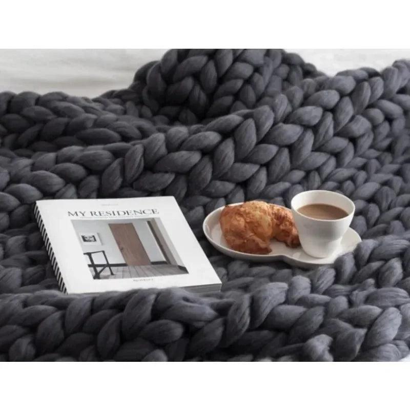 Luxury Heavyweight Thick-Knitted Blanket